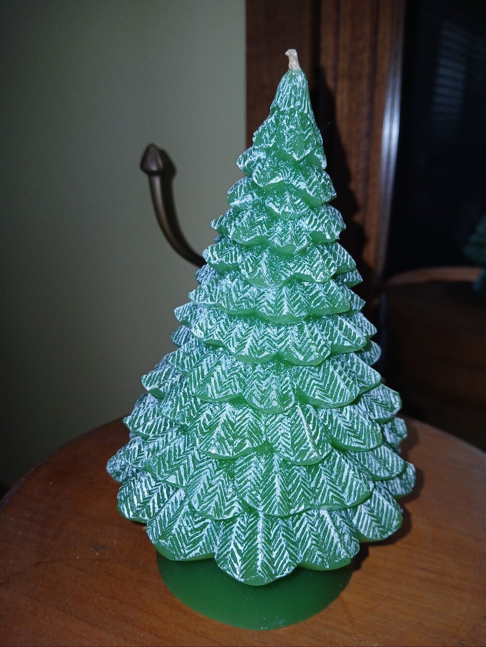 Vintage Avon Candle Centre Christmas Tree Candle Original box.